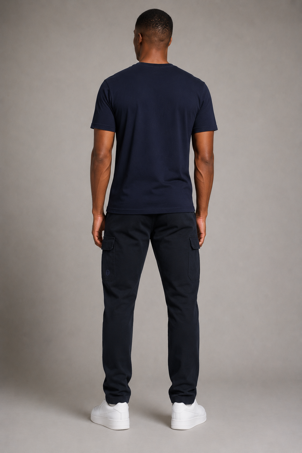 BARK V NECK TEE